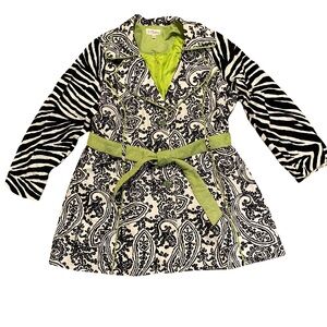 3 Sisters Black, Lime & White xl PatternCoat w/Lime Accents 29 1/2” L 16 1/2”W